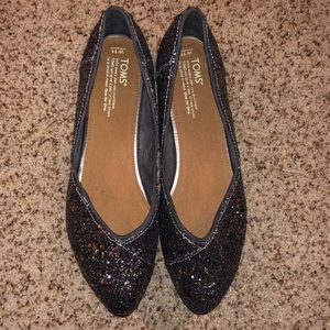 NEW TOMS Glitter Jutti Flats holiday silver grey